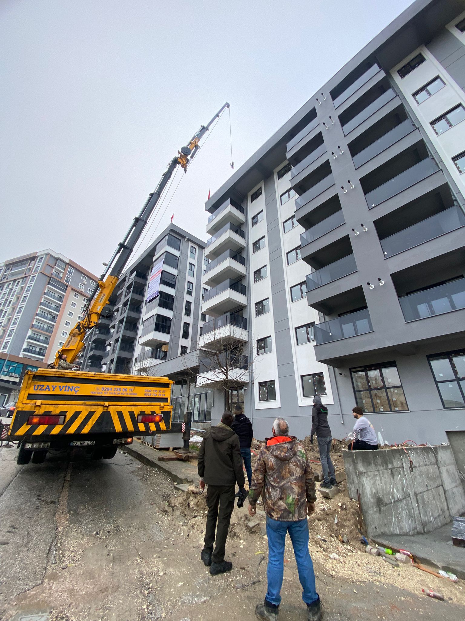 Vinçle bina kurulum projesi - Solanka Enerji